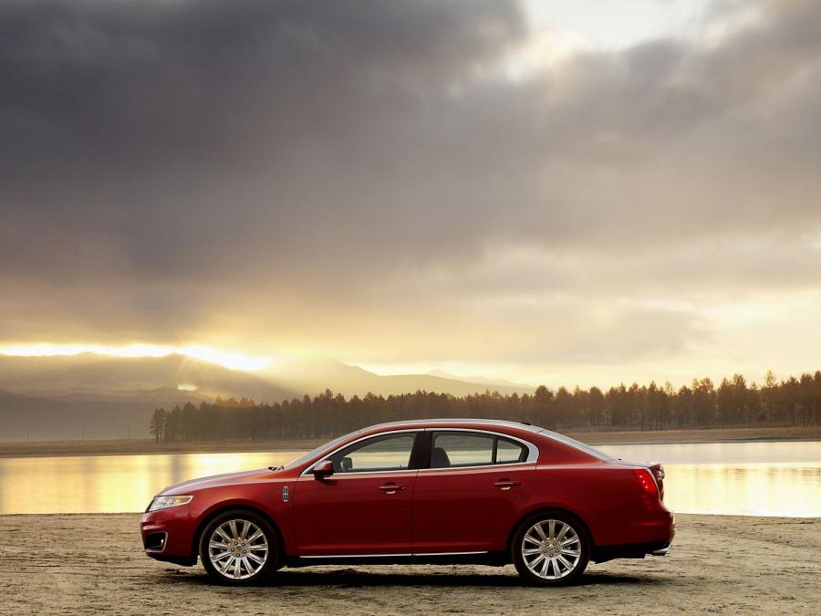  Lincoln MKS 2008 года  (фото 128 из 284)